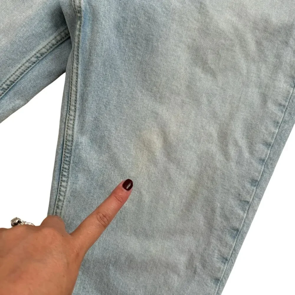 Levi's Jewel Studded High Waisted Mom Jeans Light Wash Denim Size 30 - Picture 6 of 9